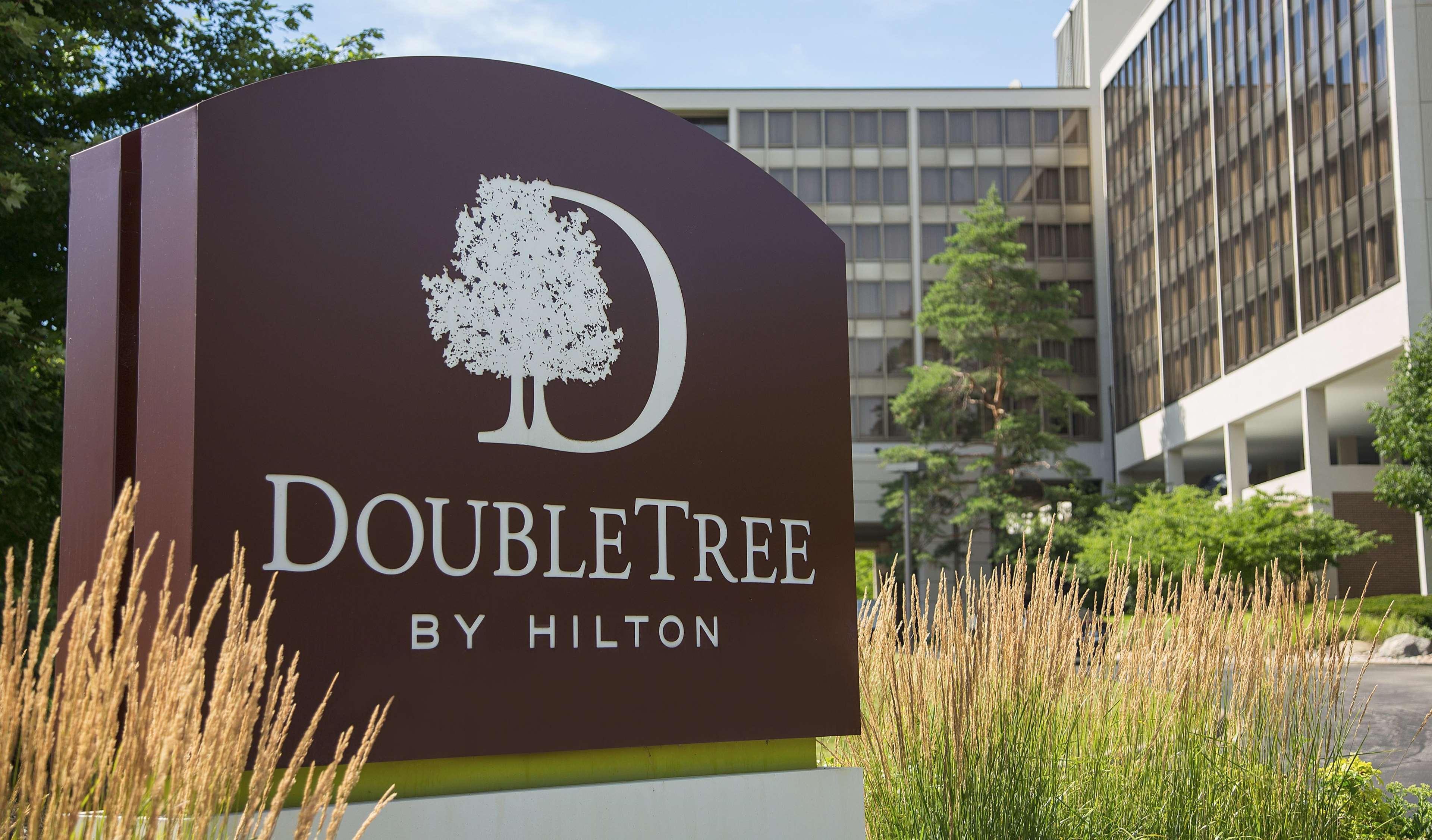 Doubletree By Hilton Chicago - Oak Brook Exterior foto
